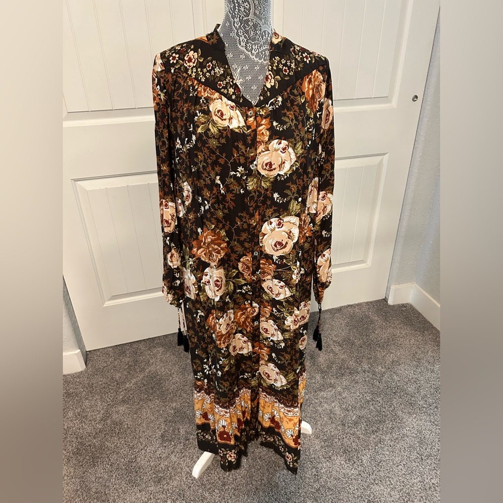 Sunday Up Black and Brown Floral Long Sleeve Dress L